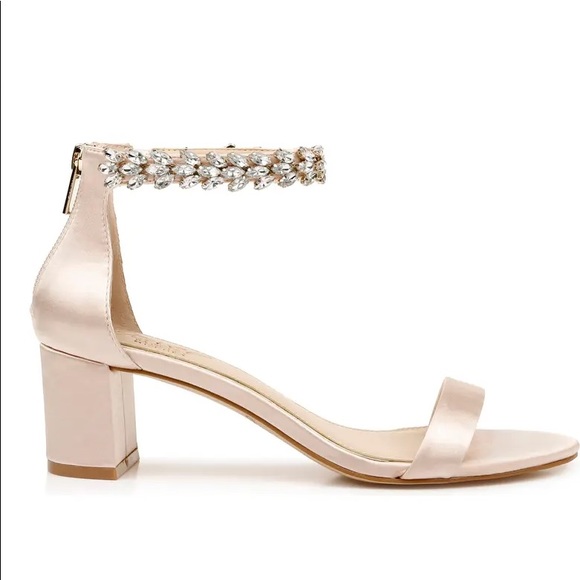 Jewel Badgley Mischka Bradley Ankle Strap Heels - Picture 9 of 9